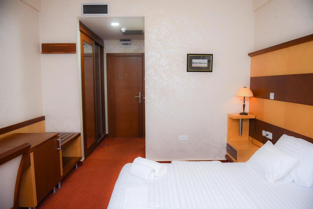 Hotel Marshal Nikšić Exterior foto